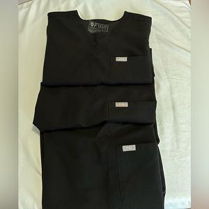Figs one pocket black scrub top
